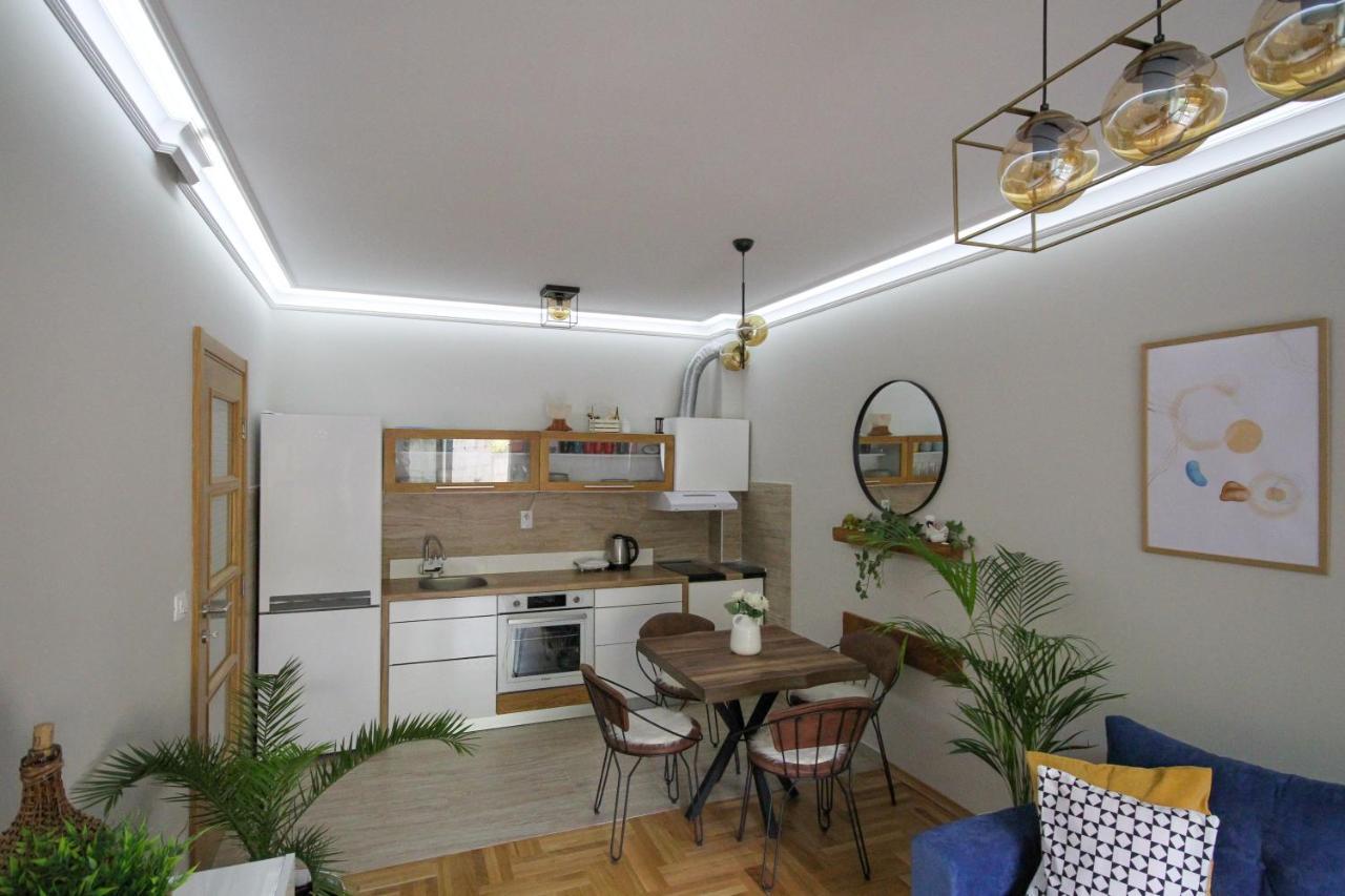 Laki Apartment Tivat Ngoại thất bức ảnh