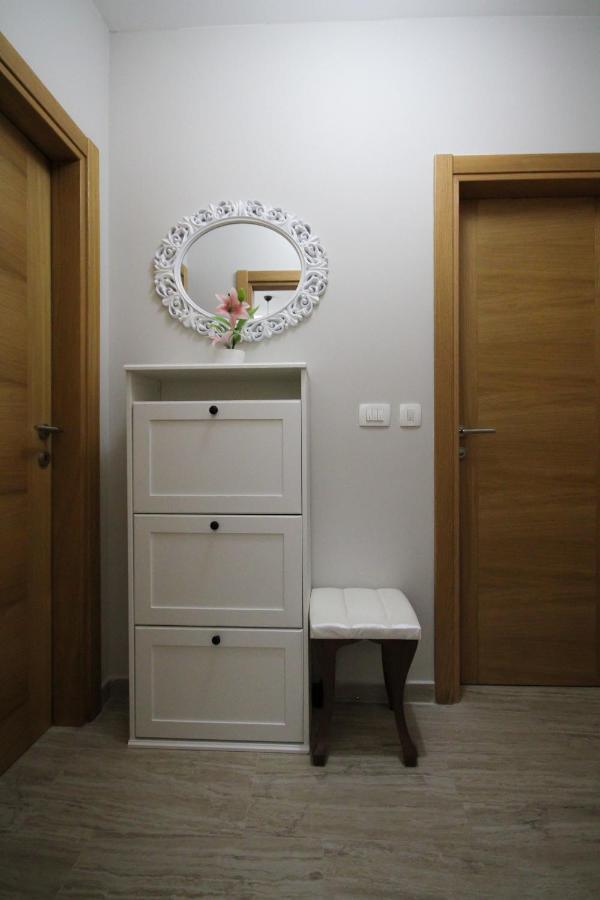 Laki Apartment Tivat Ngoại thất bức ảnh