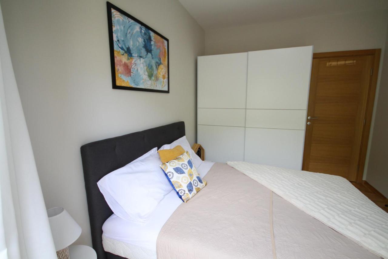 Laki Apartment Tivat Ngoại thất bức ảnh